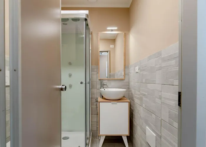 아파트 Bianca By Toh Solution